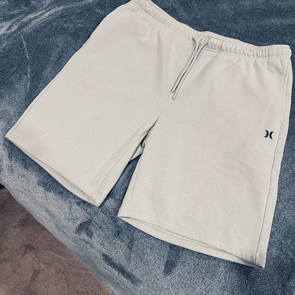 Hurley Men's Light Gray Drawstring Athletic Shorts XL